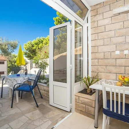 Apartmani Stipan Brela Exterior photo
